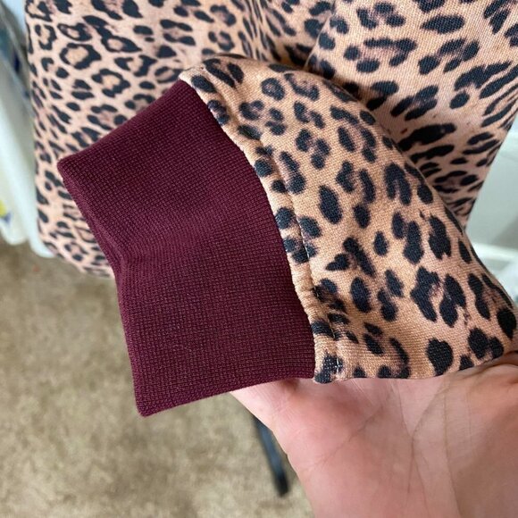 The Upside “Leopard Jane” Cotton Drawstring Hem Crewneck Sweatshirt Size L - Picture 9 of 10